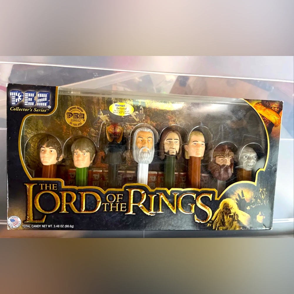 Limited Edition Lord of the Rings Pez Dispenser Set Eye of Sauron Walmart Only
